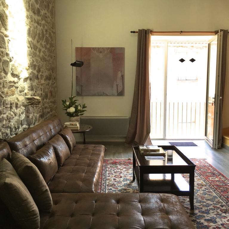 Les Hauts De Cluny Bagian luar foto